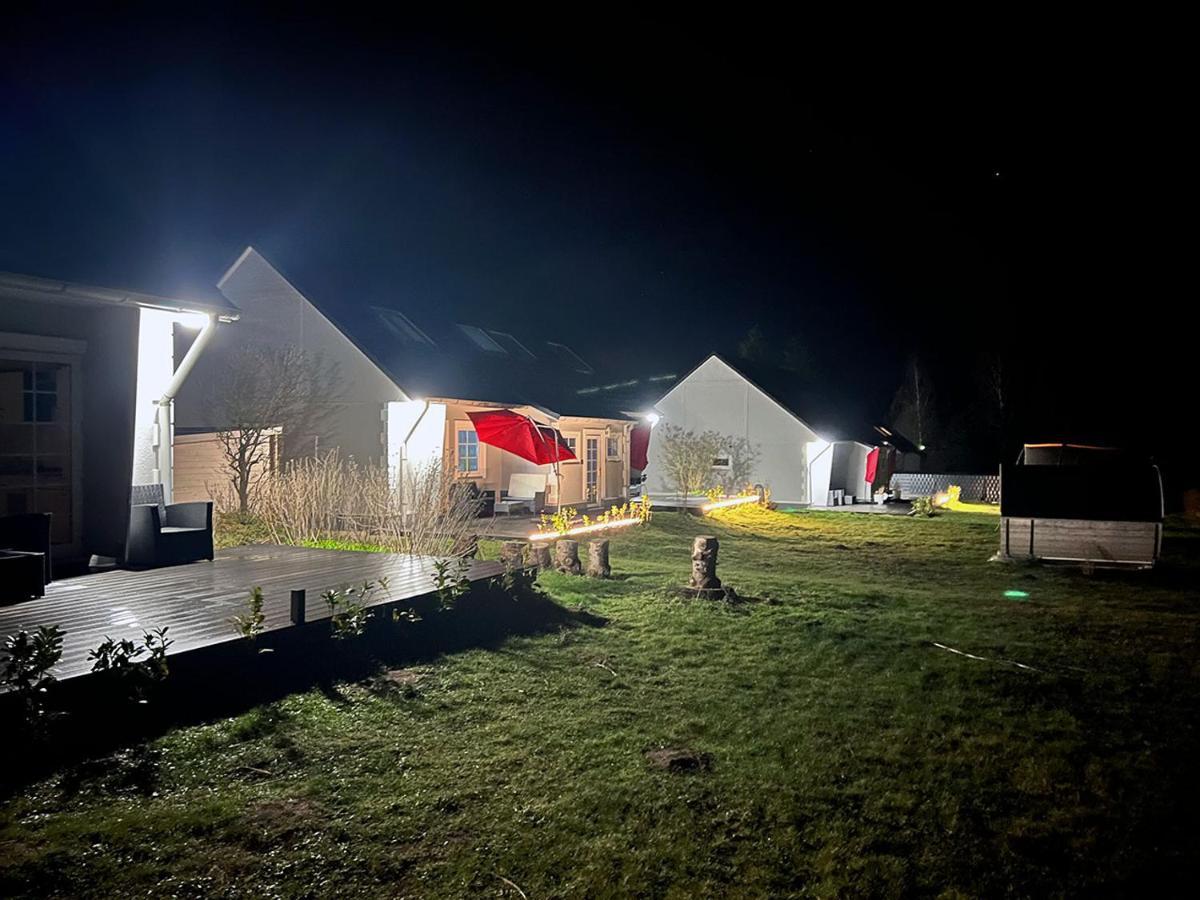 Ferienhaeuser Insel Usedom Haus Samara 8 - Blick Aufs Achterwasser! Whirlpool Und Sauna Lutow Exterior foto